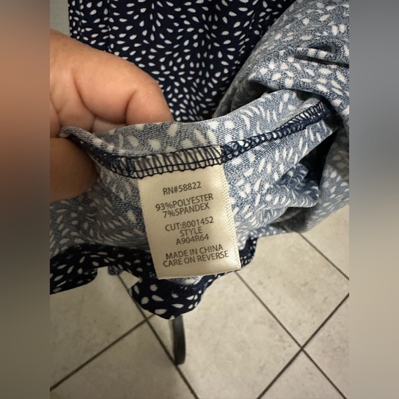 Max Studio Navy/White Maxi Dress . New with out tags, still in great conditions - Picture 9 of 10